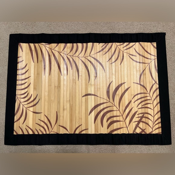 Oriental Furniture Bamboo Rug - Tropical Leaf - 2” X 3” - Picture 1 of 3
